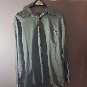 Geoffrey Beene Sage Green Casual Button Down Shirt